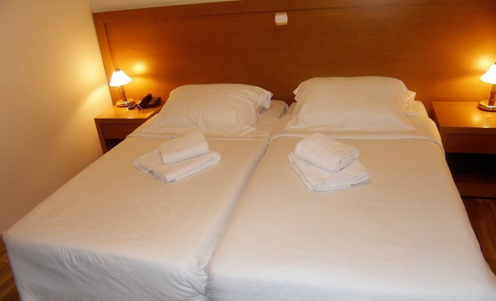 Theoxenia Hotel Atenas Exterior foto